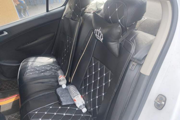 Used Peugeot 308 2014 Enjoy Edition Classic 1.6L Manual YouShang Model Left Rear Seat