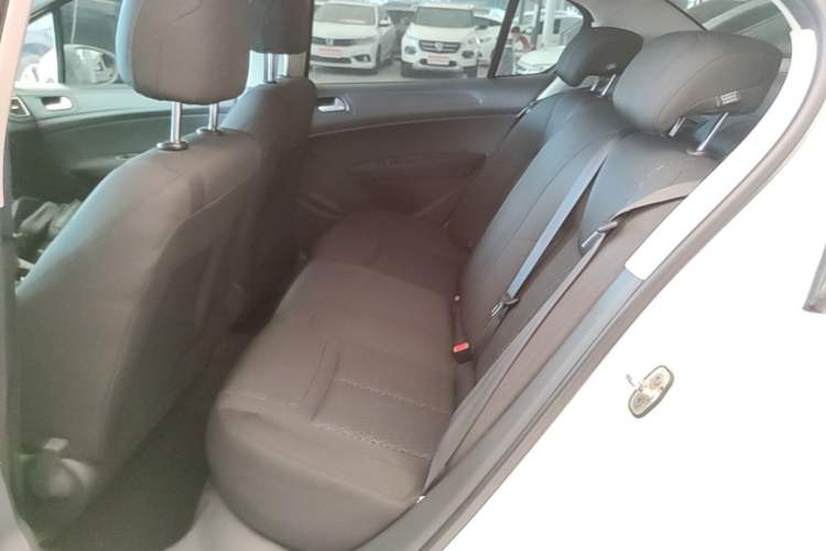 Used Peugeot 308 2014 Enjoy Edition Classic 1.6L Manual YouShang Model Left Rear Seat