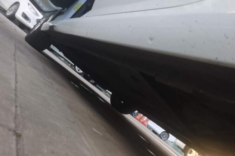Used Peugeot 308 2014 Enjoyment Edition Classic 1.6L Automatic Fashion Model Left Side Sill