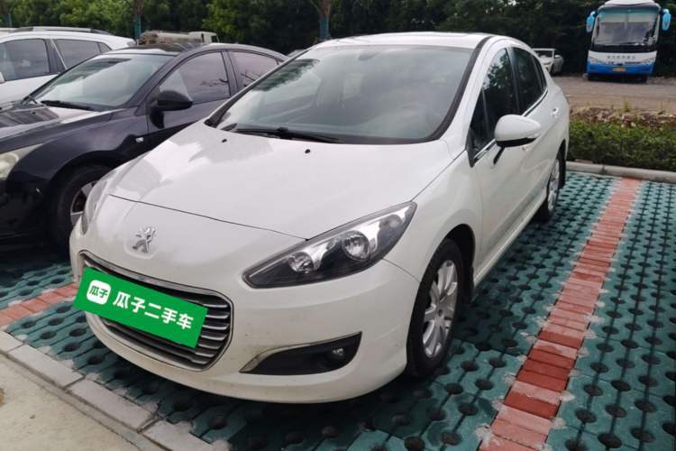 Used Peugeot 308 2014 Enjoyment Edition Classic 1.6L Automatic Fashion Model Guazi used car, China used car export, Used car for sale, Used cars, Cheapest cars for sale