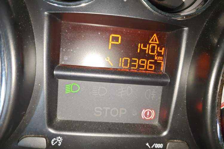 Used Peugeot 308 2014 Enjoy Edition Classic 1.6L Automatic Premium Model Odometer Close Up