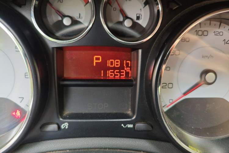 Used Peugeot 308 2014 Enjoy Edition Classic 1.6L Automatic Premium Model Odometer Close Up