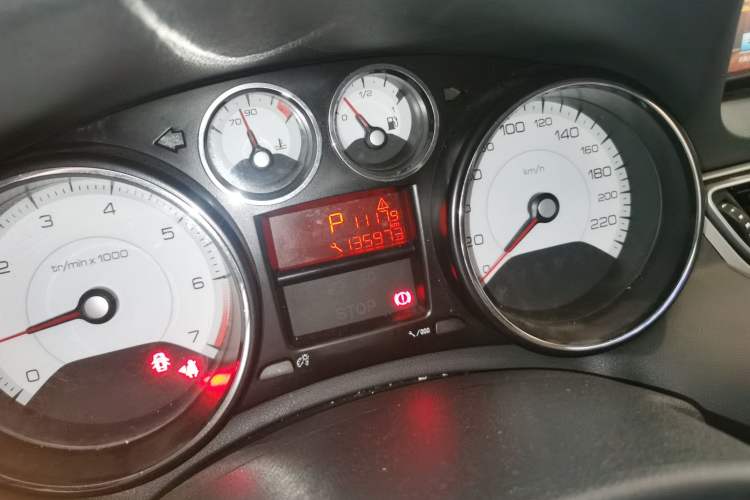 Used Peugeot 308 2014 Enjoy Edition Classic 1.6L Automatic Premium Model Odometer Close Up
