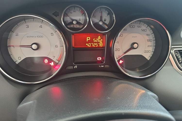 Used Peugeot 308 2014 Enjoy Edition Classic 1.6L Automatic Premium Model Odometer Close Up