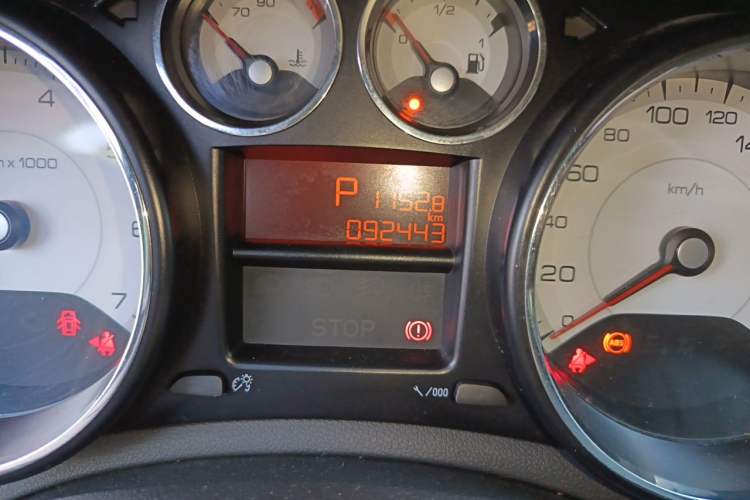 Used Peugeot 308 2014 Enjoy Edition Classic 1.6L Automatic Premium Model Odometer Close Up