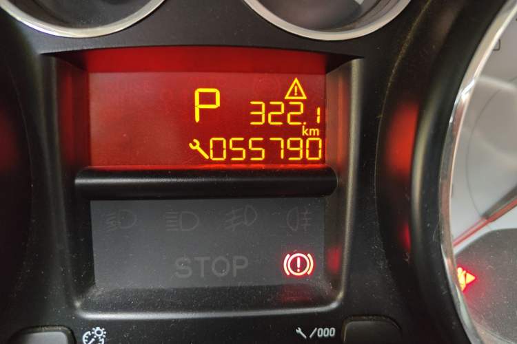 Used Peugeot 308 2014 Enjoy Edition Classic 1.6L Automatic Premium Model Odometer Close Up