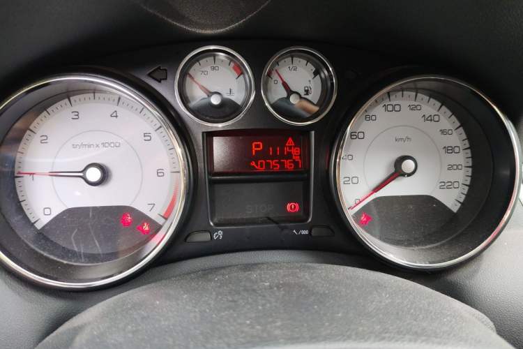 Used Peugeot 308 2014 Enjoy Edition Classic 1.6L Automatic Premium Model Odometer Close Up