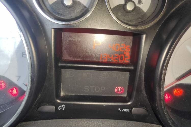 Used Peugeot 308 2014 Enjoy Edition Classic 1.6L Automatic Premium Model Odometer Close Up
