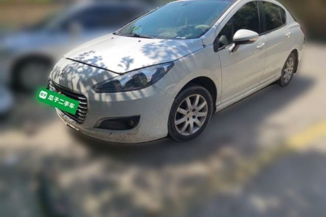 Used Peugeot 308 2014 Enjoy Edition Classic 1.6L Manual Fashion Model