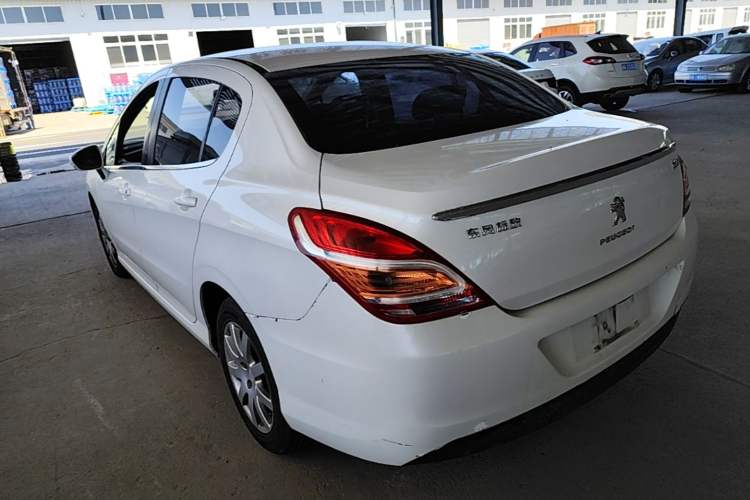 Used Peugeot 308 2014 Enjoyment Edition Classic 1.6L Automatic Fashion Model Rear Left 45 Deg