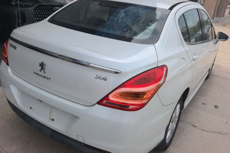 Used Peugeot 308 2014 Enjoyment Edition Classic 1.6L Automatic Fashion Model Rear Right 45 Deg