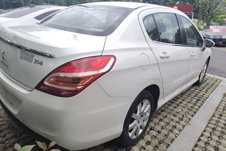 Used Peugeot 308 2014 Enjoyment Edition Classic 1.6L Automatic Fashion Model Rear Right 45 Deg
