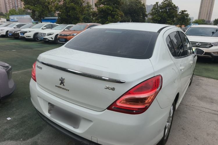 Used Peugeot 308 2014 Enjoyment Edition Classic 1.6L Automatic Fashion Model Rear Right 45 Deg