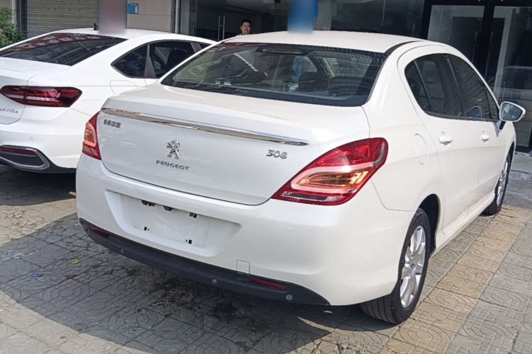 Used Peugeot 308 2014 Enjoyment Edition Classic 1.6L Automatic Fashion Model Rear Right 45 Deg