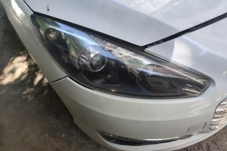 Used Peugeot 308 2014 Enjoy Edition Classic 1.6L Manual YouShang Model Right Front Headlight