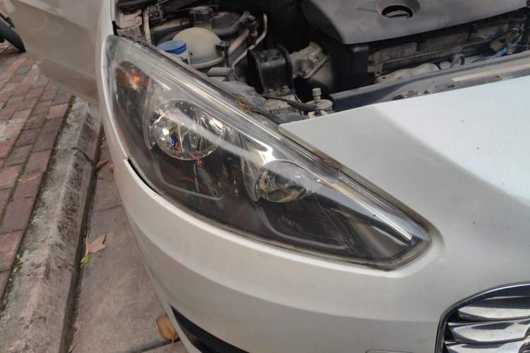 Used Peugeot 308 2014 Enjoy Edition Classic 1.6L Automatic Premium Model Right Front Headlight
