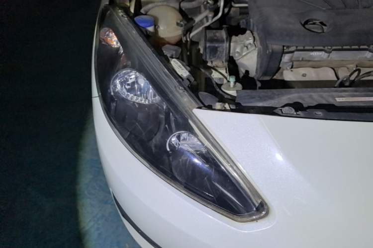 Used Peugeot 308 2014 Enjoy Edition Classic 1.6L Automatic Premium Model Right Front Headlight