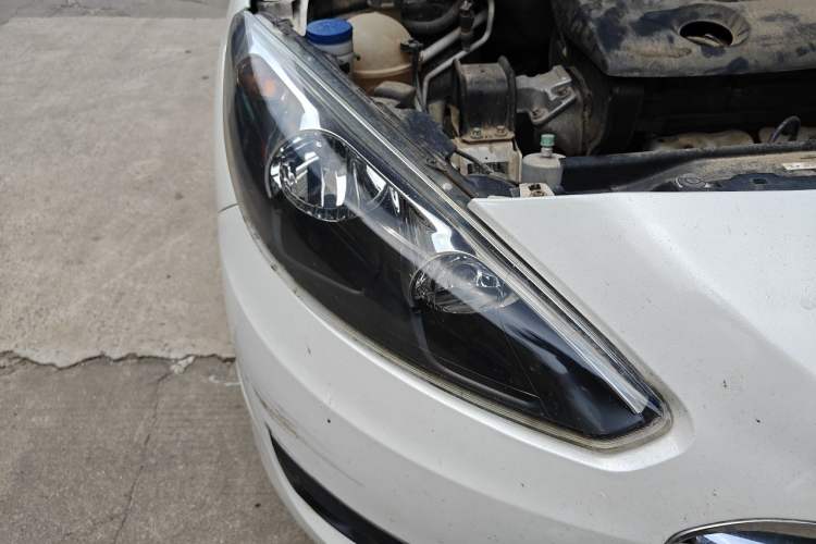 Used Peugeot 308 2014 Enjoy Edition Classic 1.6L Manual Fashion Model Right Front Headlight