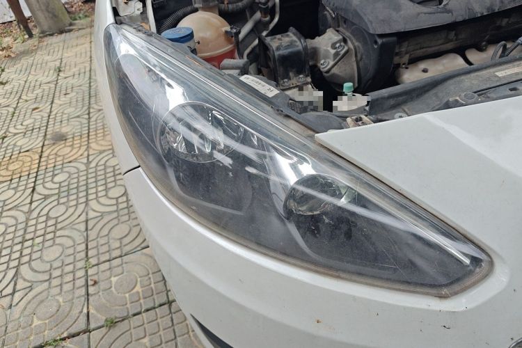 Used Peugeot 308 2014 Enjoy Edition Classic 1.6L Manual YouShang Model Right Front Headlight