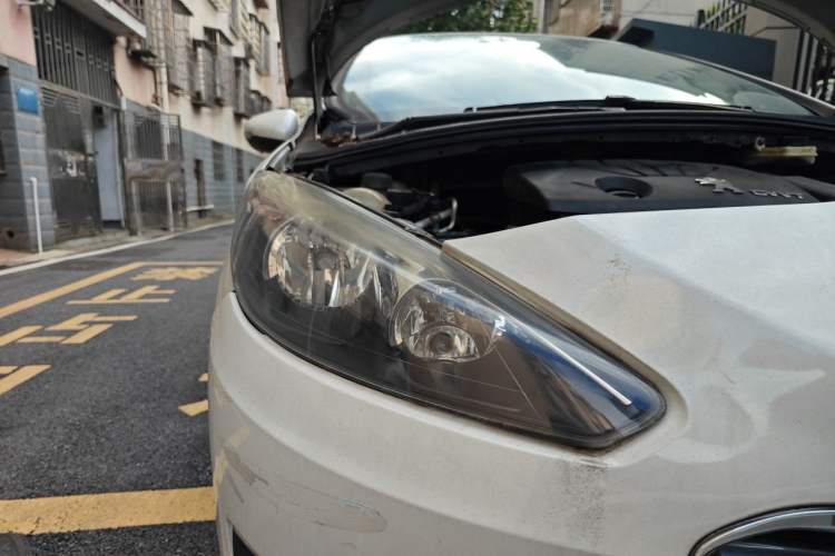 Used Peugeot 308 2014 Enjoy Edition Classic 1.6L Manual YouShang Model Right Front Headlight