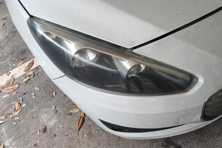 Used Peugeot 308 2014 Enjoy Edition Classic 1.6L Automatic Premium Model Right Front Headlight