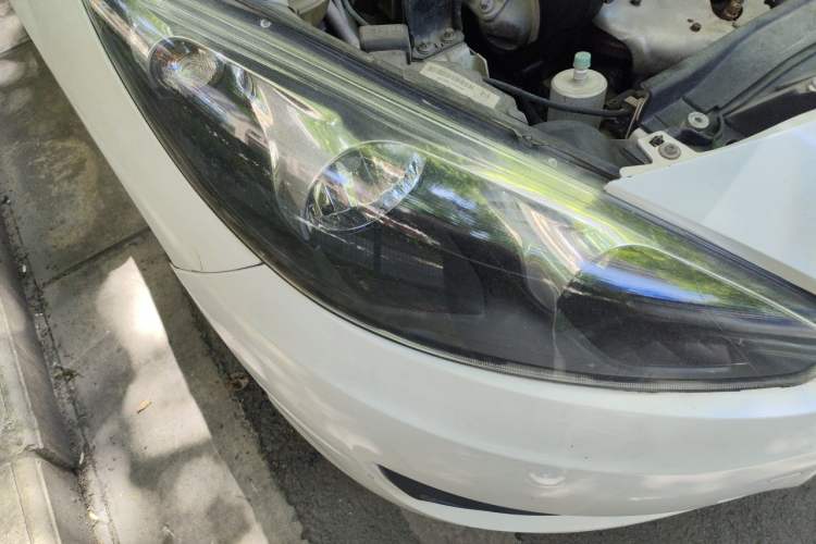 Used Peugeot 308 2014 Enjoy Edition Classic 1.6L Manual Fashion Model Right Front Headlight