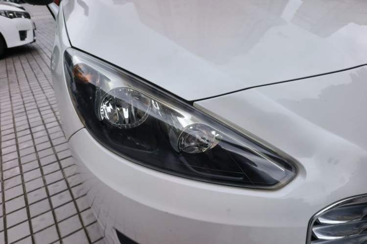 Used Peugeot 308 2014 Enjoyment Edition Classic 1.6L Automatic Fashion Model Right Front Headlight