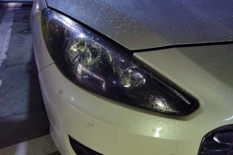 Used Peugeot 308 2014 Enjoy Edition Classic 1.6L Automatic Premium Model Right Front Headlight
