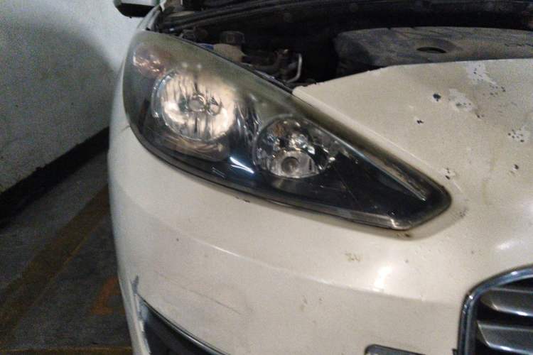 Used Peugeot 308 2014 Enjoyment Edition Classic 1.6L Automatic Fashion Model Right Front Headlight