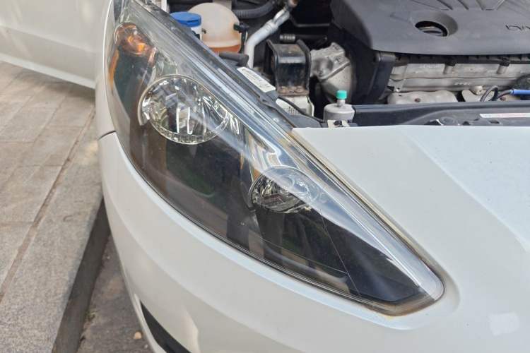 Used Peugeot 308 2014 Enjoy Edition Classic 1.6L Automatic Premium Model Right Front Headlight