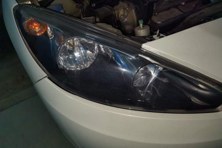 Used Peugeot 308 2014 Enjoyment Edition Classic 1.6L Automatic Fashion Model Right Front Headlight