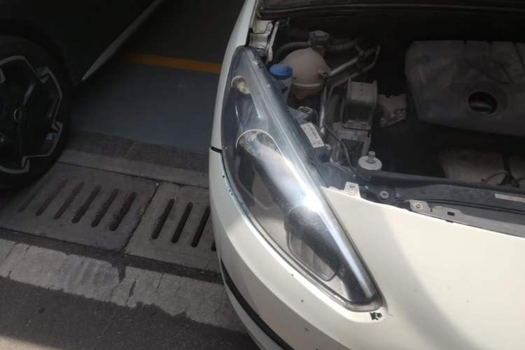 Used Peugeot 308 2014 Enjoy Edition Classic 1.6L Manual YouShang Model Right Front Headlight
