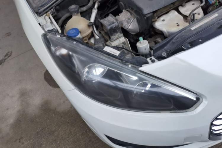 Used Peugeot 308 2014 Enjoy Edition Classic 1.6L Automatic Premium Model Right Front Headlight