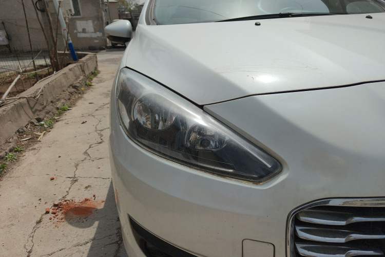 Used Peugeot 308 2014 Enjoy Edition Classic 1.6L Manual YouShang Model Right Front Headlight