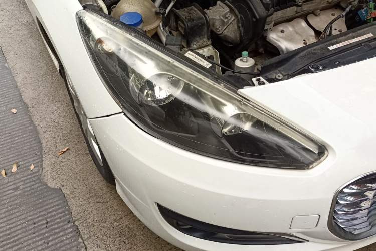 Used Peugeot 308 2014 Enjoy Edition Classic 1.6L Automatic Premium Model Right Front Headlight