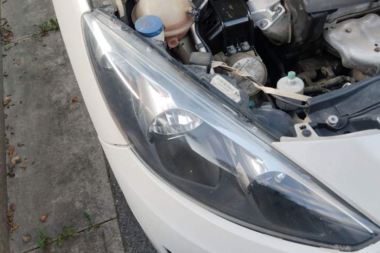 Used Peugeot 308 2014 Enjoy Edition Classic 1.6L Automatic Premium Model Right Front Headlight