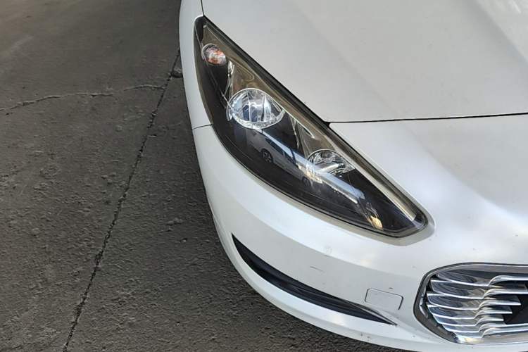 Used Peugeot 308 2014 Enjoyment Edition Classic 1.6L Automatic Fashion Model Right Front Headlight