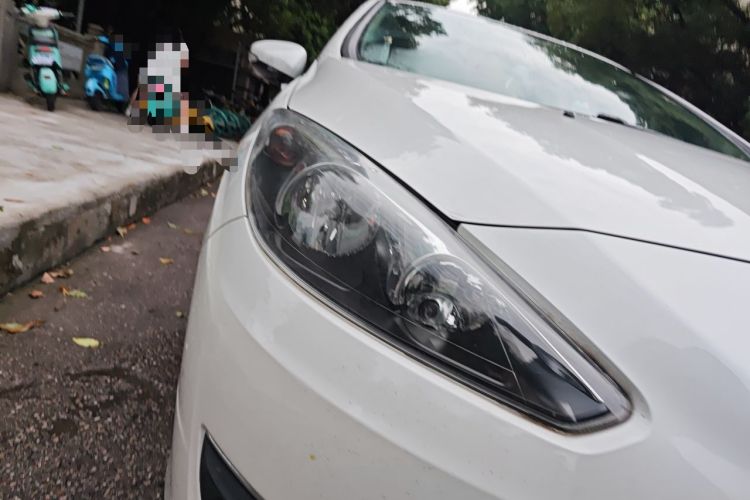 Used Peugeot 308 2014 Enjoy Edition Classic 1.6L Automatic Premium Model Right Front Headlight