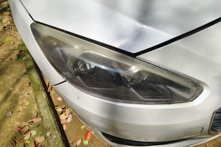 Used Peugeot 308 2014 Enjoy Edition Classic 1.6L Automatic Premium Model Right Front Headlight