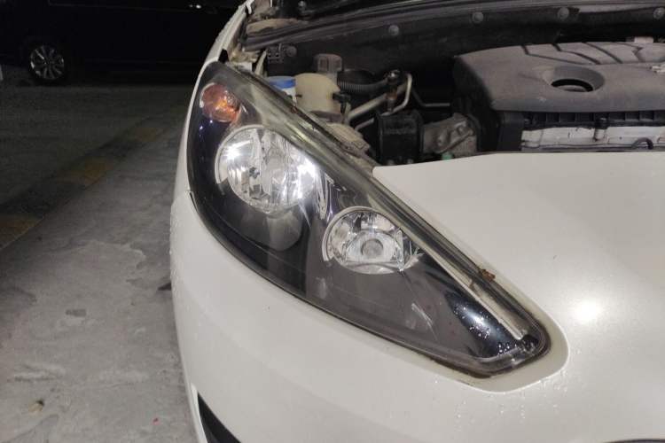 Used Peugeot 308 2014 Enjoy Edition Classic 1.6L Automatic Premium Model Right Front Headlight