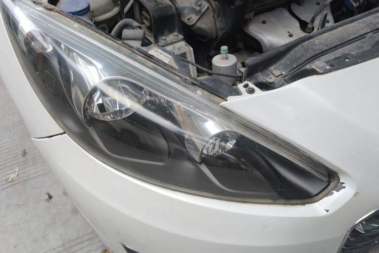 Used Peugeot 308 2014 Enjoyment Edition Classic 1.6L Automatic Fashion Model Right Front Headlight