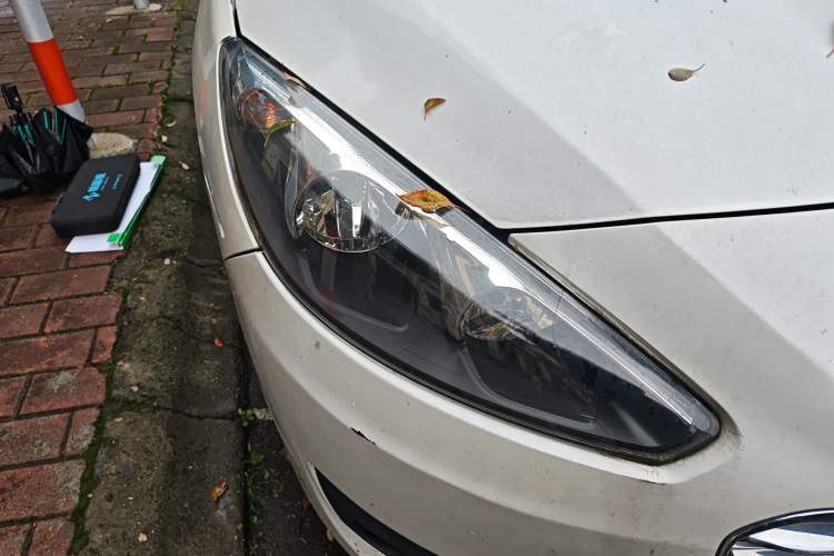 Used Peugeot 308 2014 Enjoy Edition Classic 1.6L Automatic Premium Model Right Front Headlight