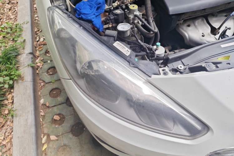 Used Peugeot 308 2014 Enjoyment Edition Classic 1.6L Automatic Fashion Model Right Front Headlight
