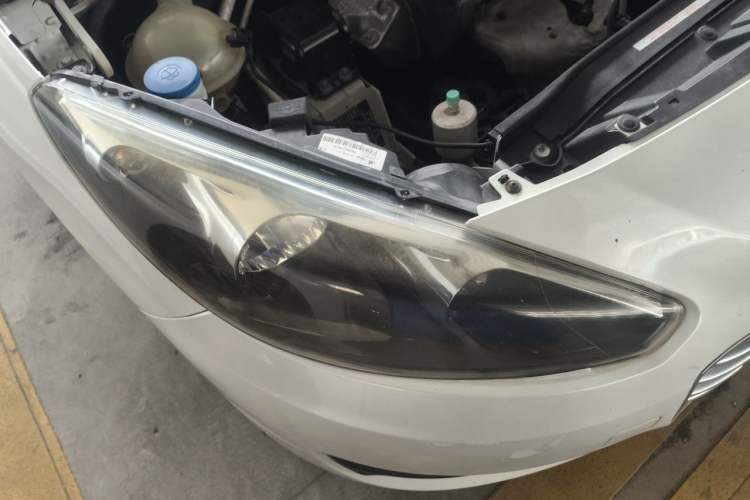 Used Peugeot 308 2014 Enjoyment Edition Classic 1.6L Automatic Fashion Model Right Front Headlight