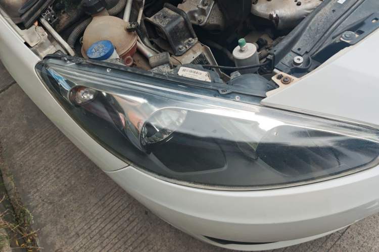 Used Peugeot 308 2014 Enjoy Edition Classic 1.6L Manual YouShang Model Right Front Headlight