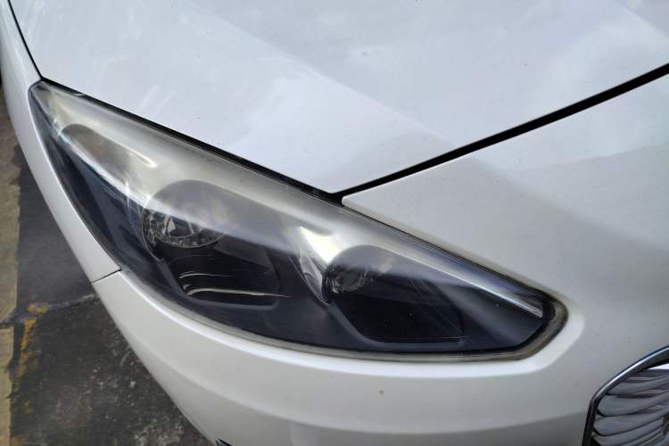 Used Peugeot 308 2014 Enjoy Edition Classic 1.6L Automatic Premium Model Right Front Headlight