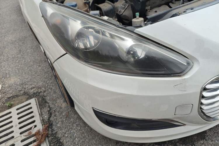 Used Peugeot 308 2014 Enjoy Edition Classic 1.6L Automatic Premium Model Right Front Headlight