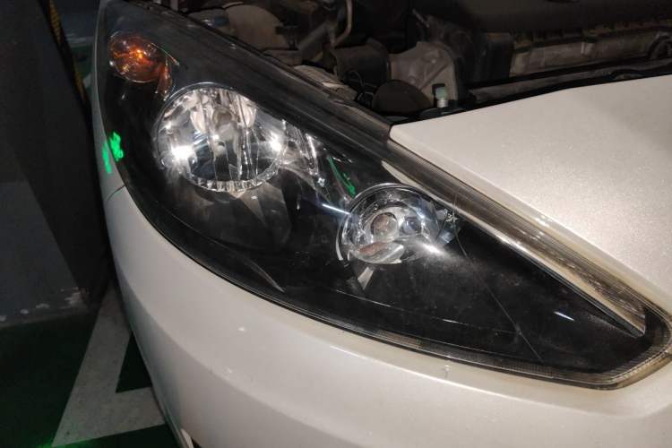 Used Peugeot 308 2014 Enjoy Edition Classic 1.6L Manual YouShang Model Right Front Headlight