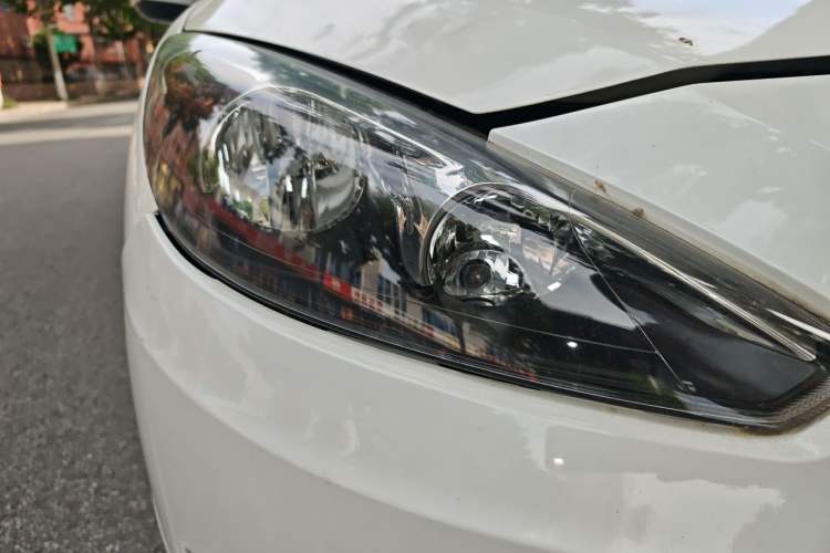 Used Peugeot 308 2014 Enjoy Edition Classic 1.6L Manual YouShang Model Right Front Headlight