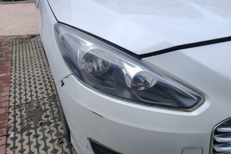 Used Peugeot 308 2014 Enjoy Edition Classic 1.6L Automatic Premium Model Right Front Headlight